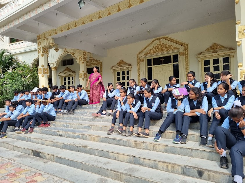  Debate by Class 11